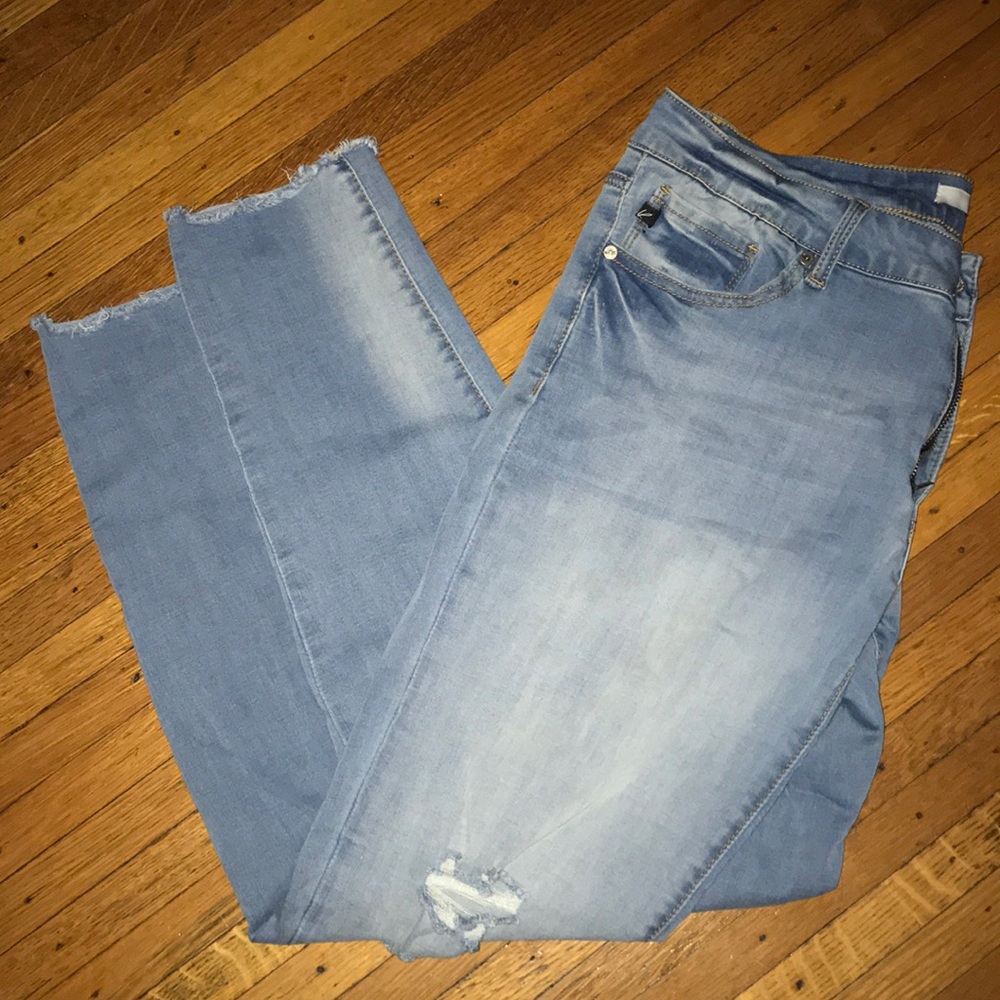 Kancan Ripped Jeans